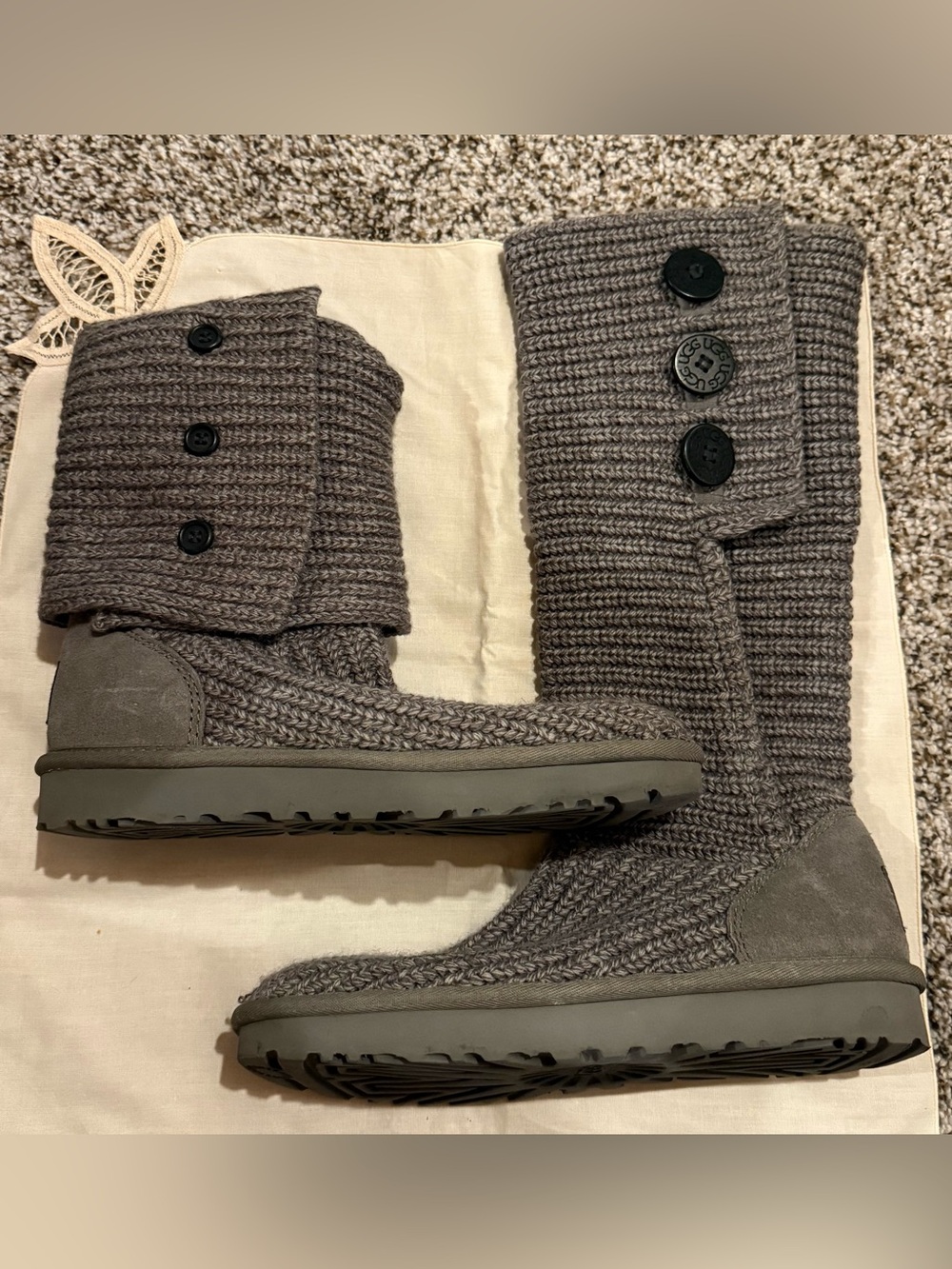 UGG Women’s Gray Classic Cardy Sweater Knit Boots 8